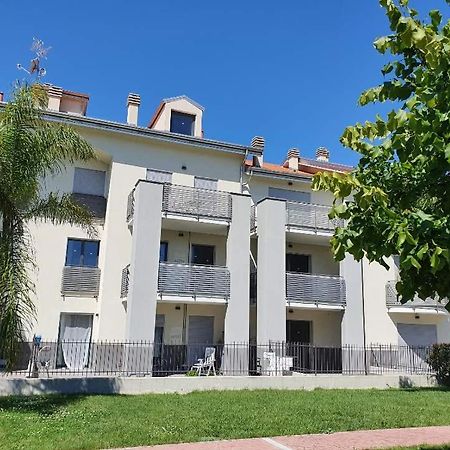 Casa Di Clara Apartment San Bartolomeo Al Mare Exterior foto